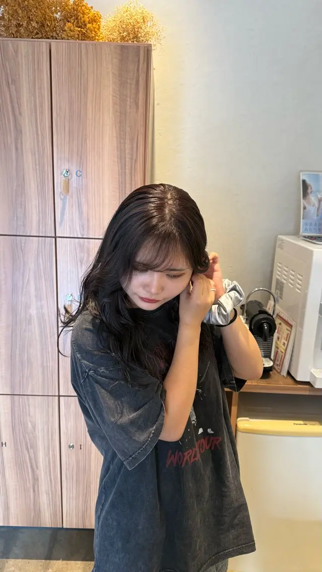 ロング トリートメント ヘアカラー 小宮山 桃加のヘアスタイル