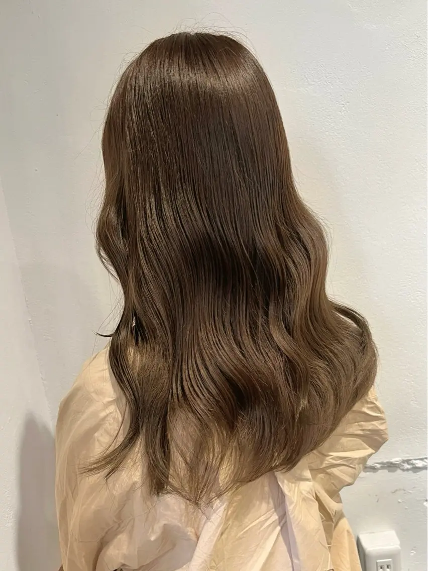 【 期間限定menu 🦢  】color ＋ うる艶treatmentの写真