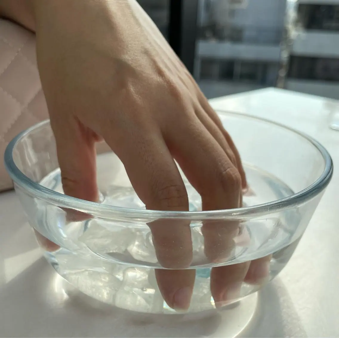 ネイル SUN Nailパラ ジェルフィルイン取扱のネイルデザイン