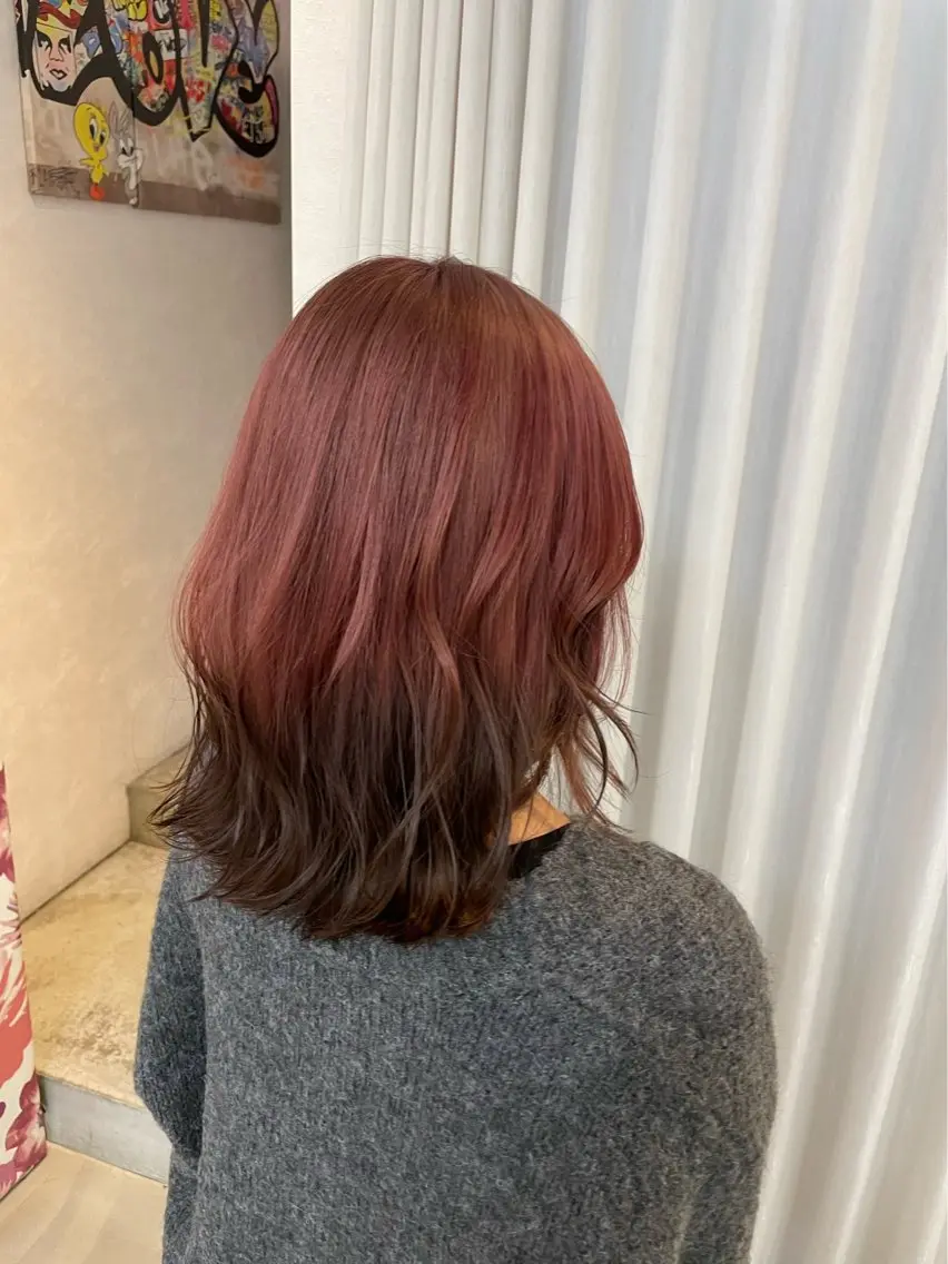 ミディアム カラー ブラウンカラー グラデーションカラー ピンクカラー ヘアカラー 安井まゆ _Box mico.のヘアスタイル