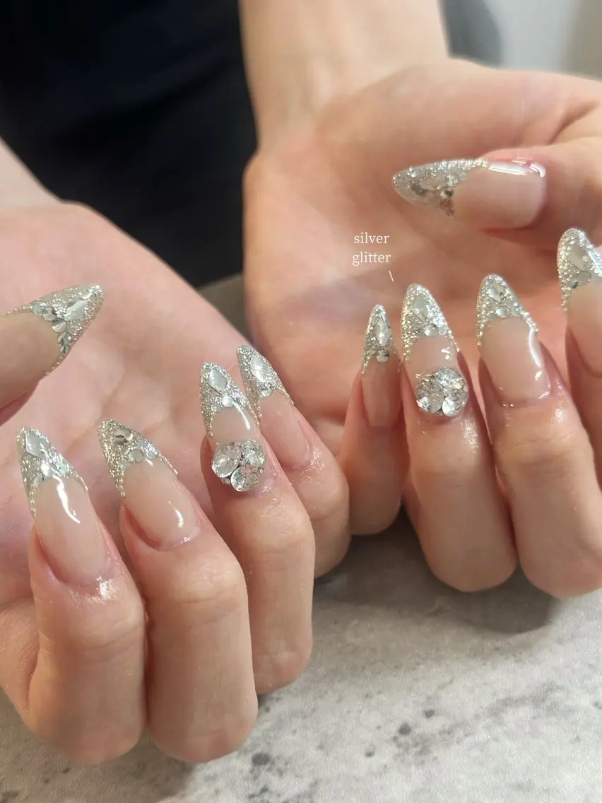 ネイル ハンドネイル One's Nail Roomのネイルデザイン