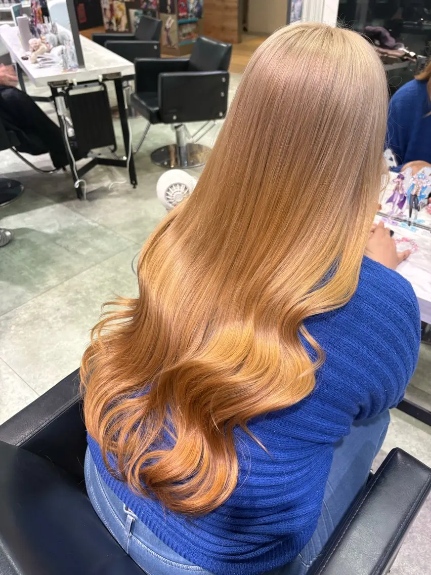 ロング カラー ヘアカラー トリートメント 推しカラー/ ミクのヘアスタイル