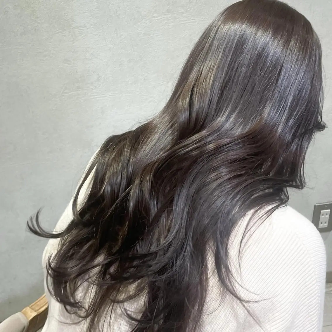 ロング カラー ヘアカラー トリートメント 透明感カラー／韓国 レイヤーmomokaのヘアスタイル