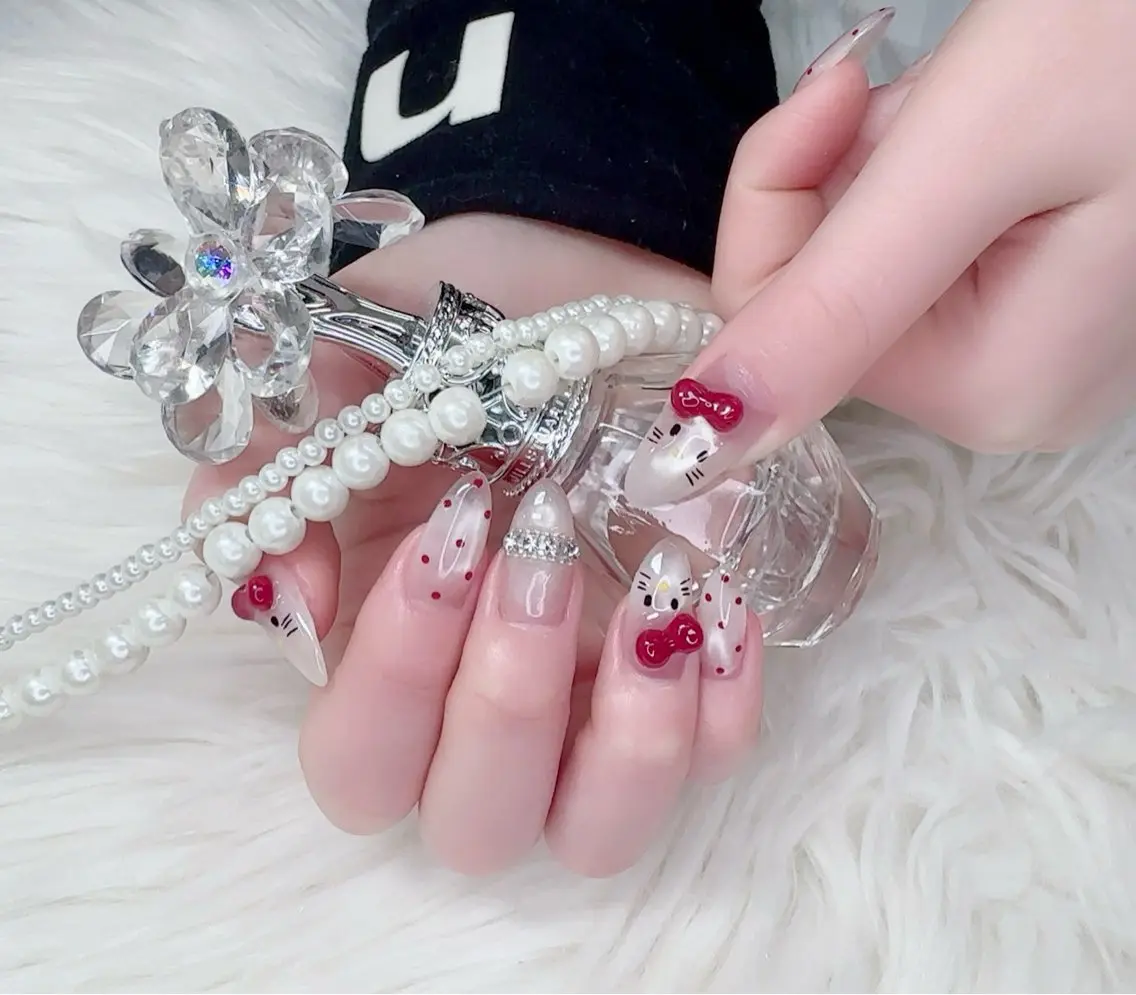 ネイル R salonのネイルデザイン