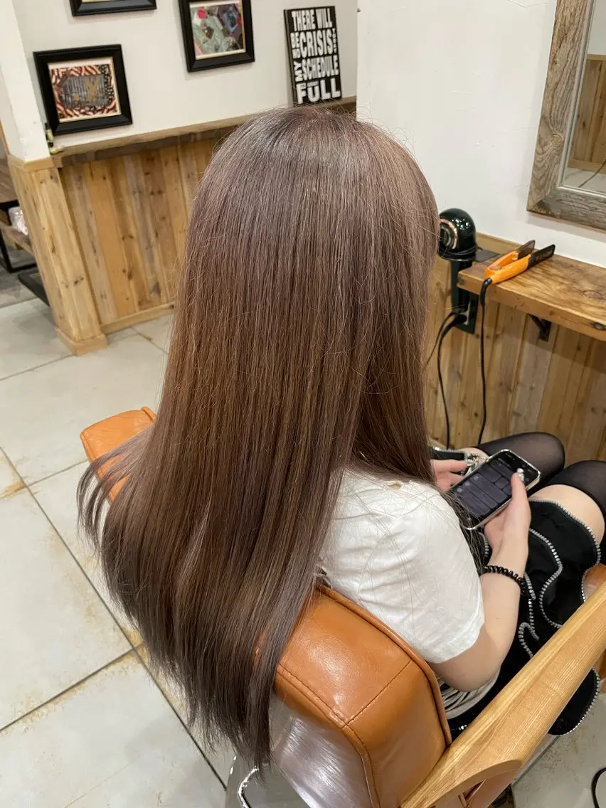 ロング ショートボブ ボブ ハイライト レイヤーカット トリートメント Wカラーレイヤーカ ット⚡️CHIAKIのヘアスタイル