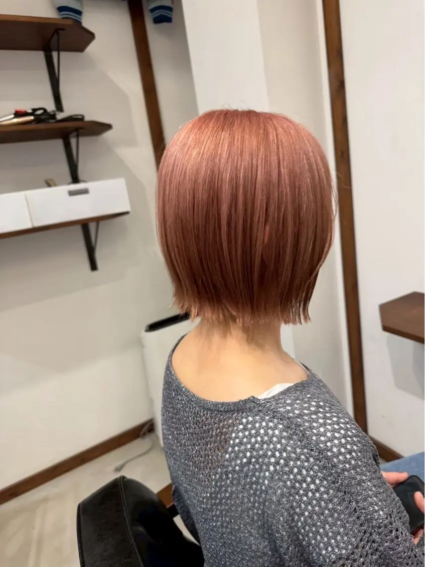 カラー ROUIS honokaのヘアスタイル