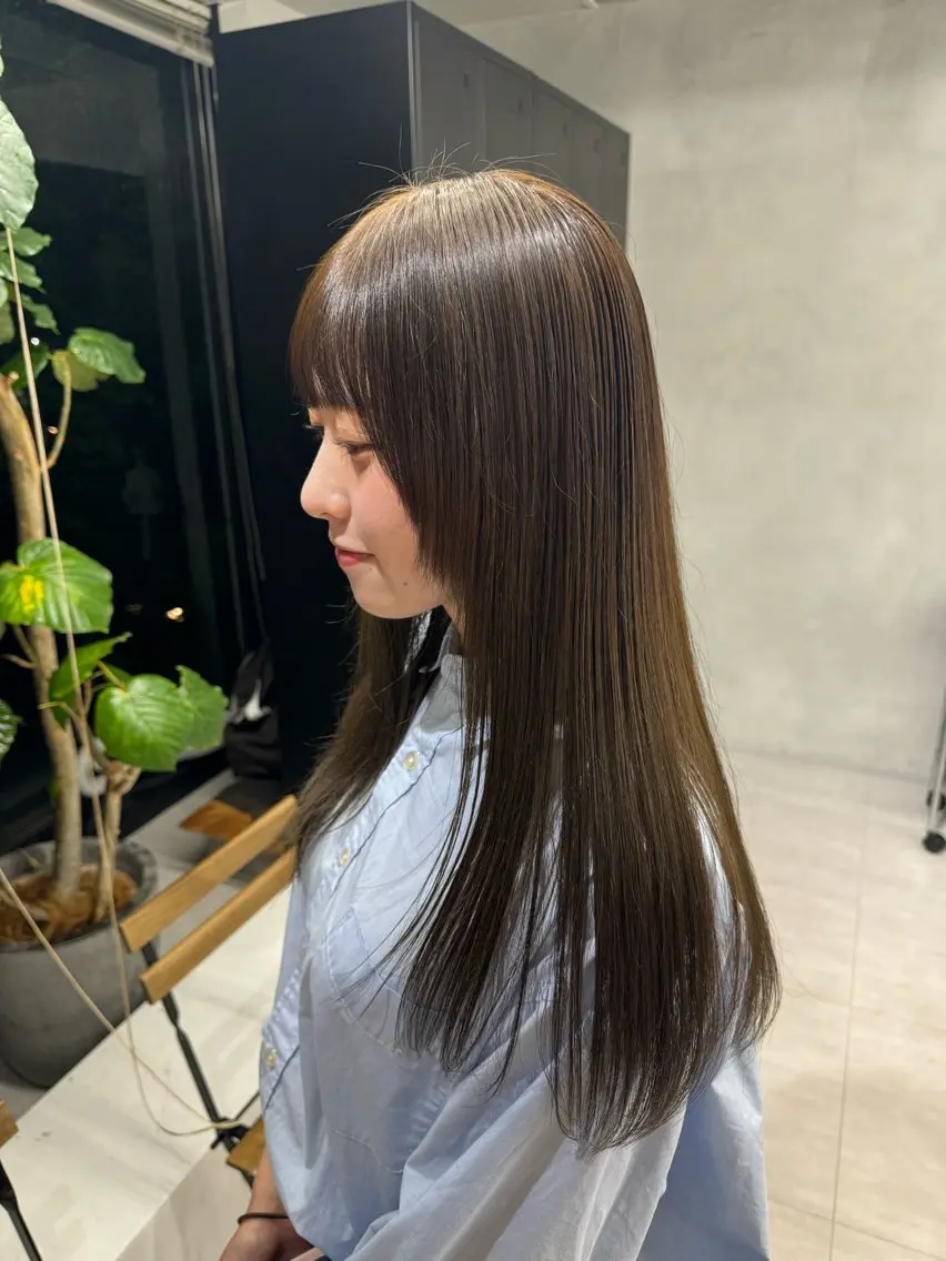 ロング トリートメント 顔周りレイヤー /kokoro🦮のヘアスタイル
