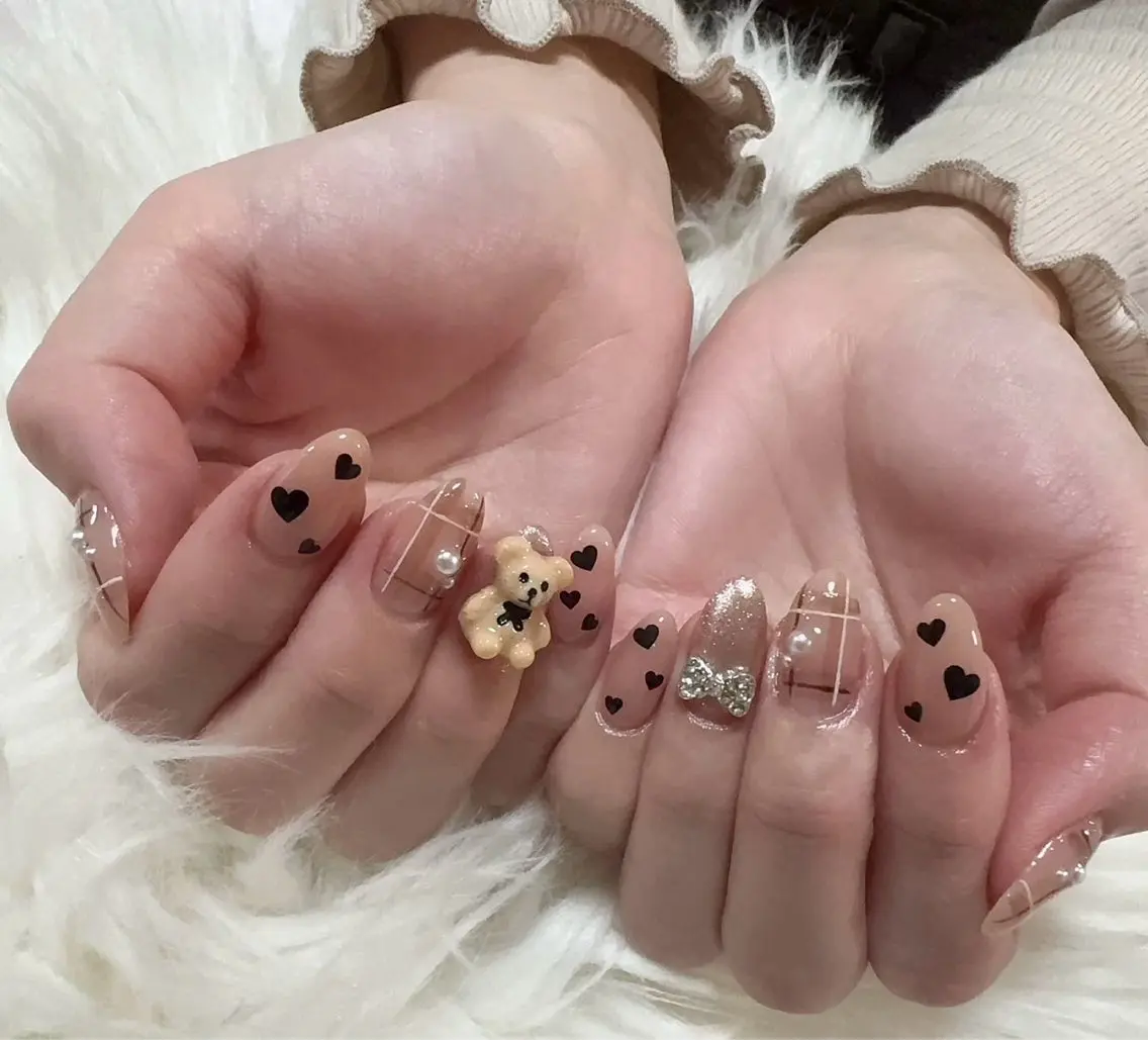 ネイル &ME makiのネイルデザイン