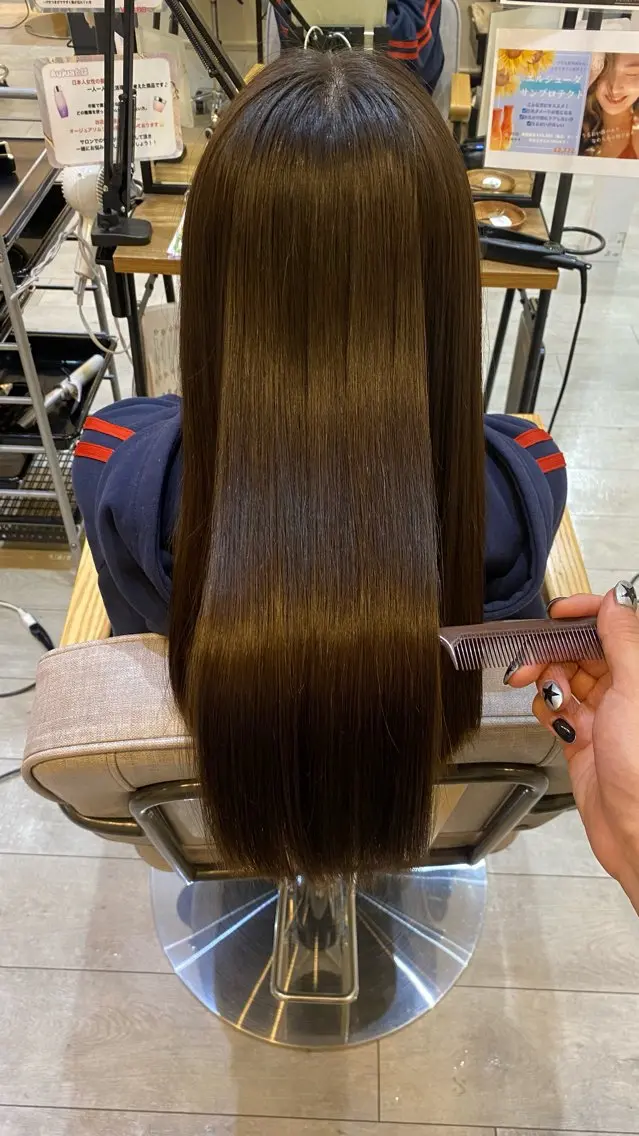 ロング 小笹 叶愛のヘアスタイル