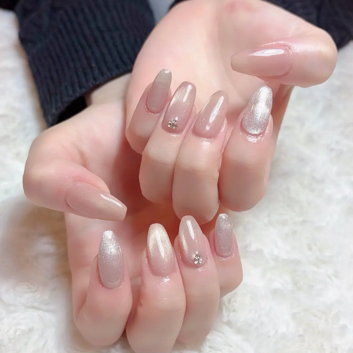 ネイル ストーンネイル ハンドネイル Naruse Momoのネイルデザイン