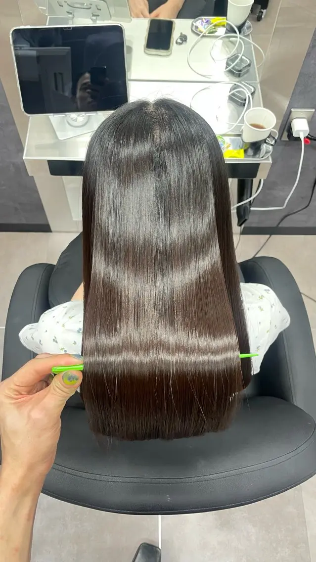 ロング カット ヘアカラー トリートメント CYNTHIADUE 店長｜ IRISUのヘアスタイル