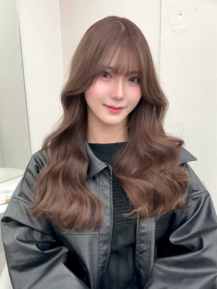 【🤍韓国レイヤーカット+透明感カラー+System内部補修トリートメント🤍】10000(平日限定)の写真