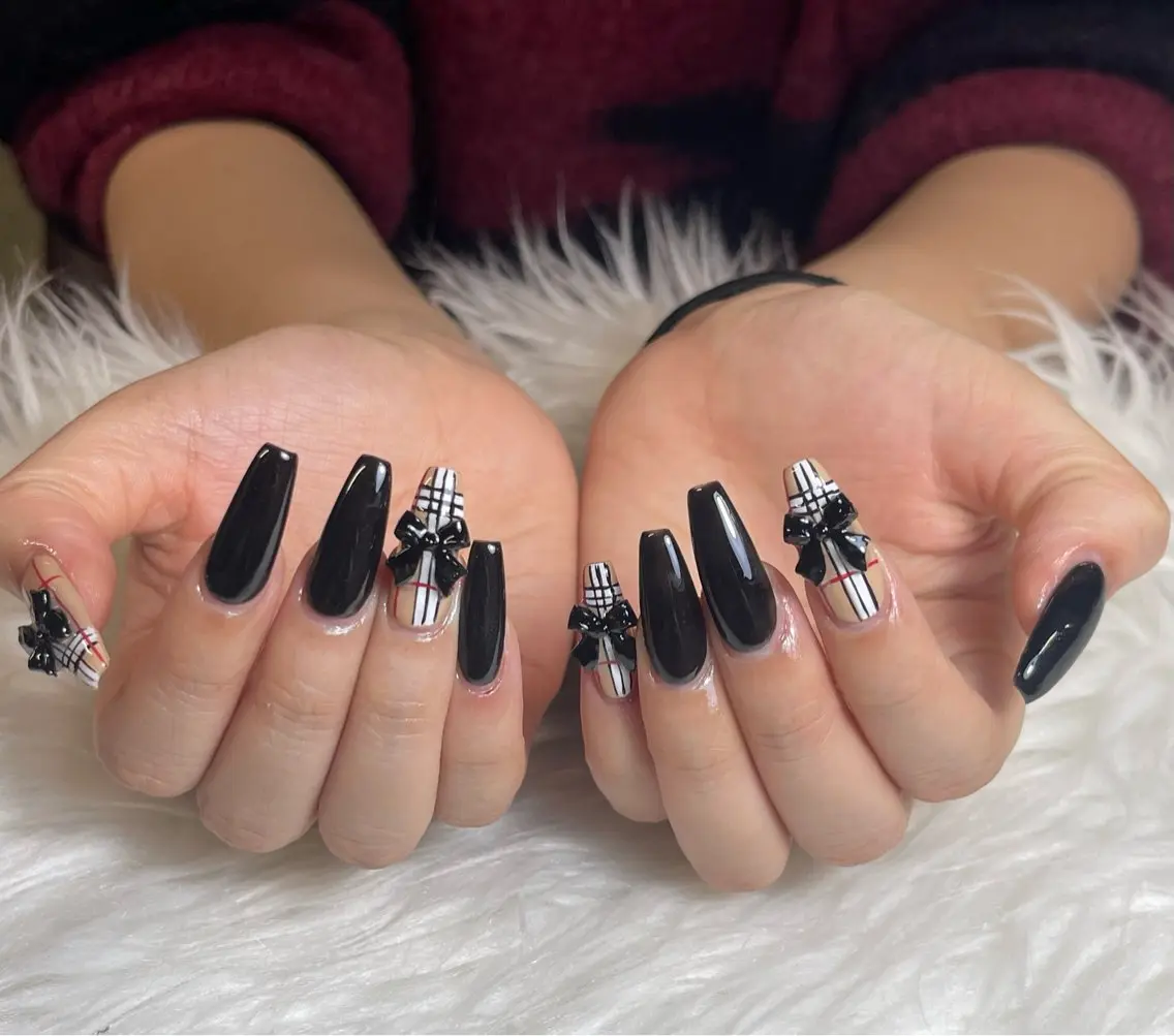 ネイル ハンドネイル NiJi Nailsのネイルデザイン