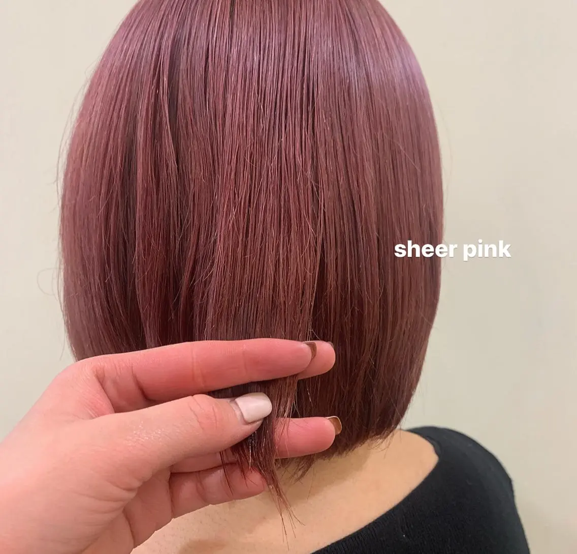 ショート カラー ブリーチ ブリーチなしWカラー ／レイヤー🎀マリノのヘアスタイル