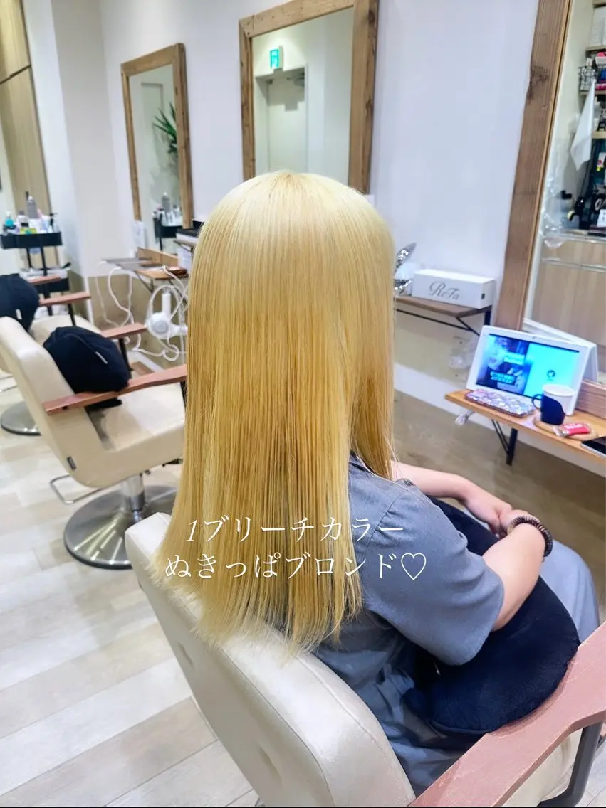ロング カラー ブリーチ ブロンド ブリーチなしカラー RURI🩵のヘアスタイル