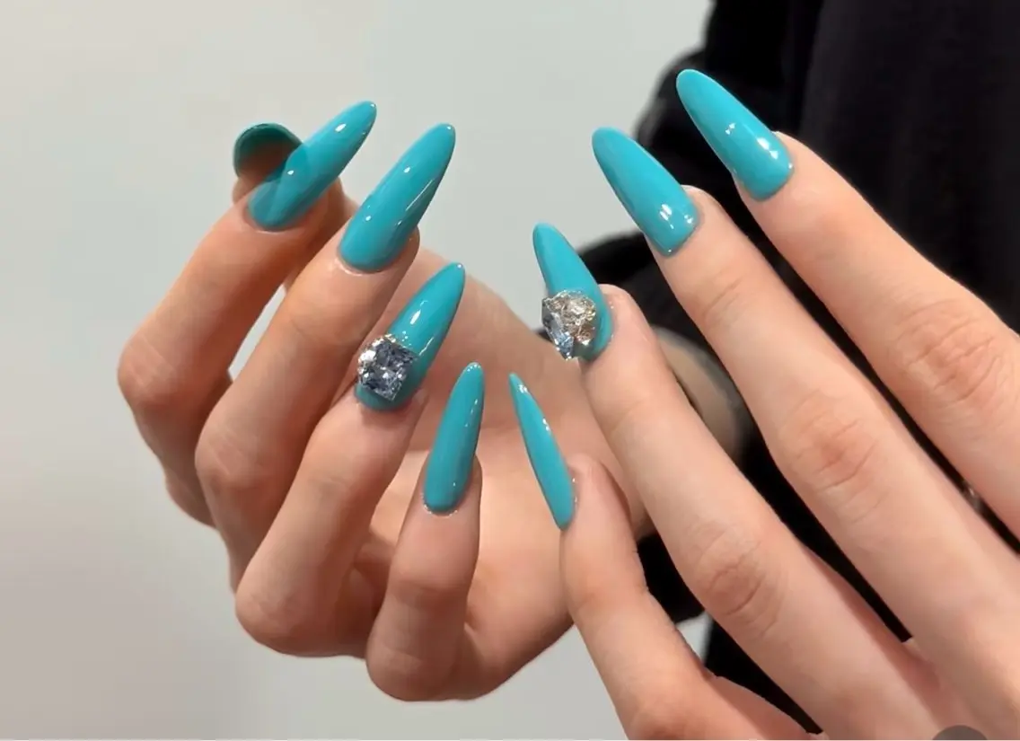 ネイル ハンドネイル Dione Nail きよみのネイルデザイン