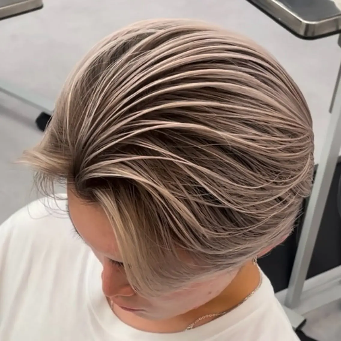 ミディアム カラー パーマ ヘアアレンジ メンズ メンズバレイヤージュ 🌫ハイライトのヘアスタイル