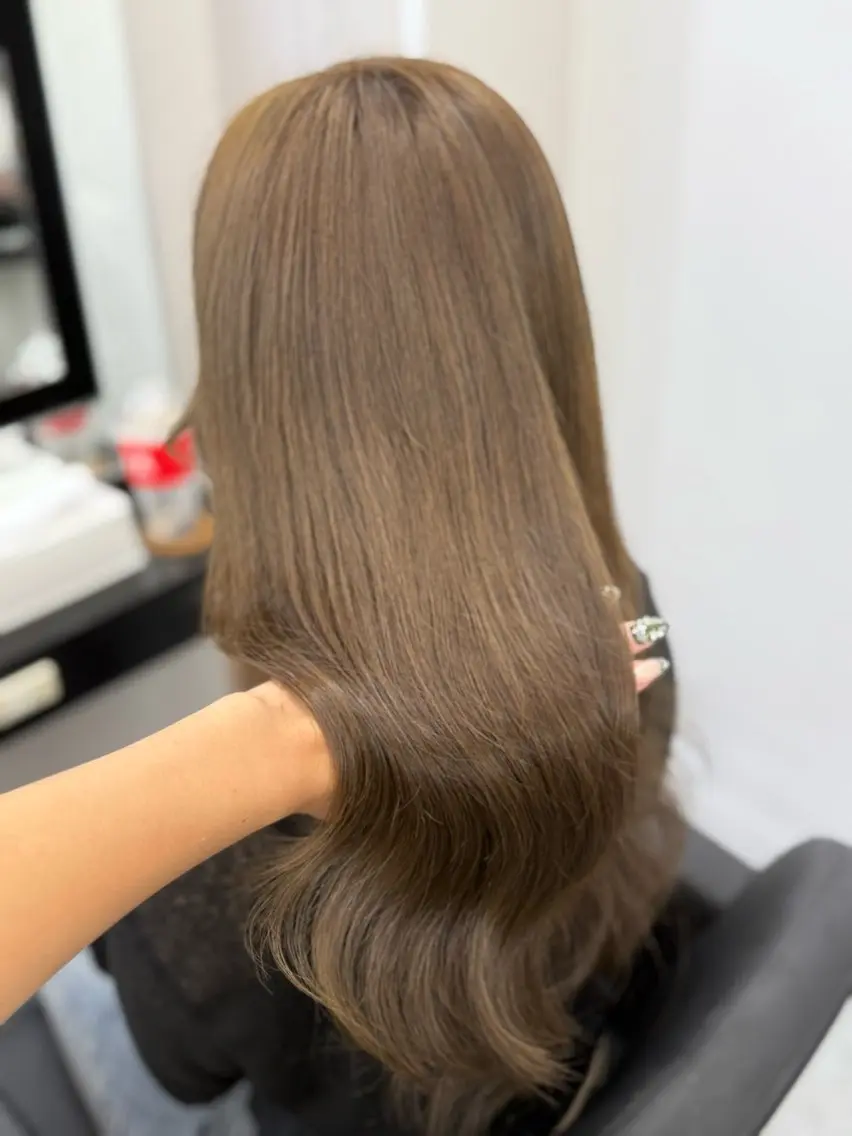 ロング エクステ 𝙃𝘼𝙍𝙐🎀 韓国×エクステのヘアスタイル