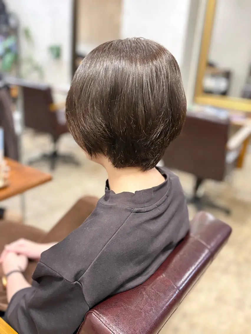 ショート カラー ベージュカラー オリーブベージュ ヘアカラー トリートメント 表参道/南青山/ 蝦名まひるのヘアスタイル