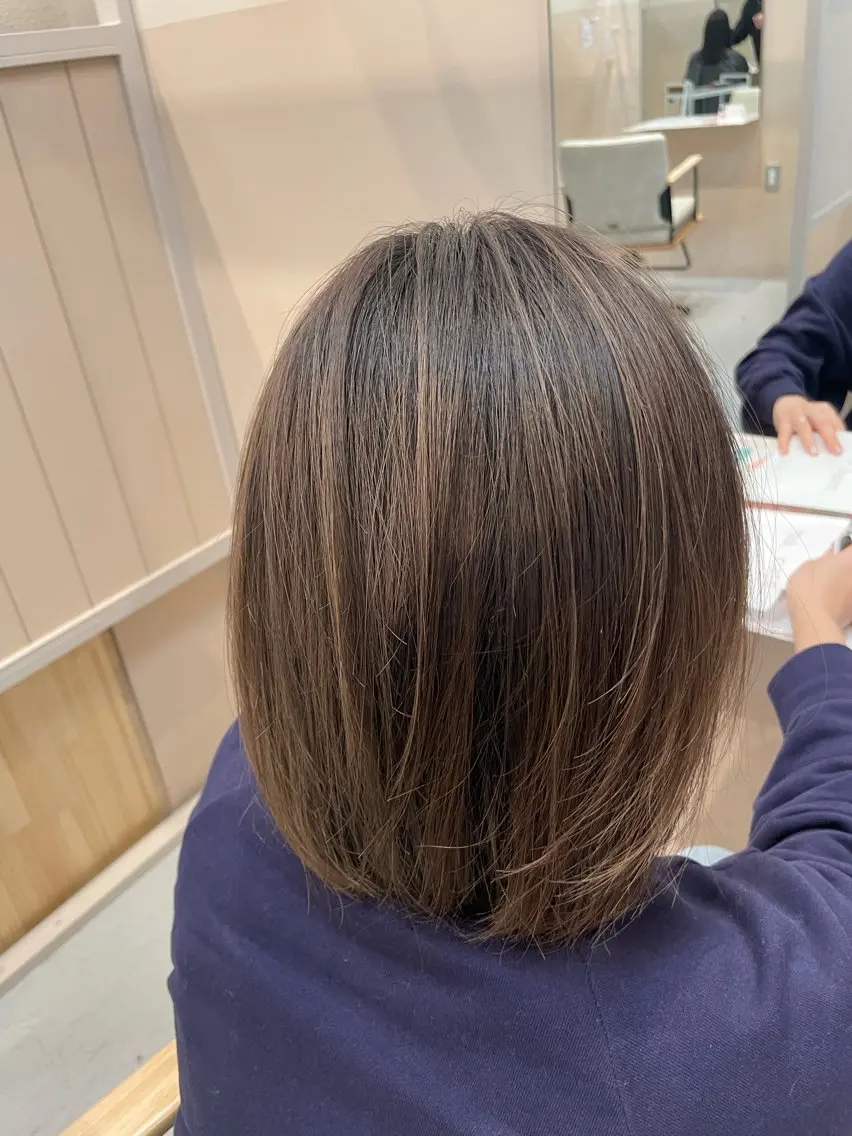 ショート カラー ハイライトカラー ハイライト カラー特化型美容師 保住のヘアスタイル