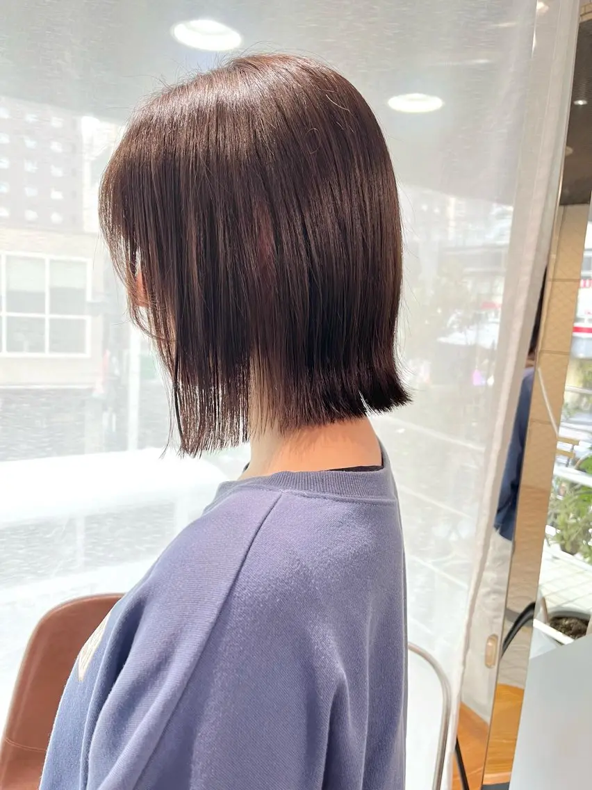 セミロング 切りっぱなしボブ ボブ 顔周りカット 髪質改善 カットパーマ 🌀あさみのヘアスタイル