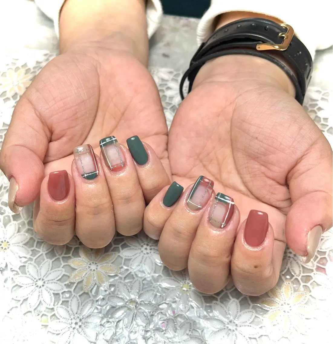 ネイル 成人式 ジェルネイル キラキラネイル 韓国ネイル オフィスネイル nails' it...のネイルデザイン