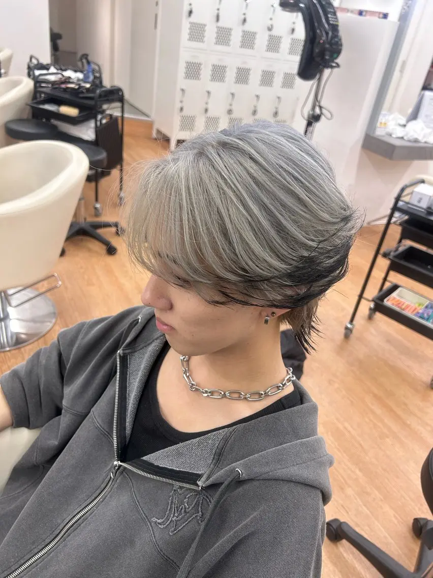 ショート カラー メンズ ヘアカラー レオ/ブリーチカラー 韓国風カラー/メンズのヘアスタイル