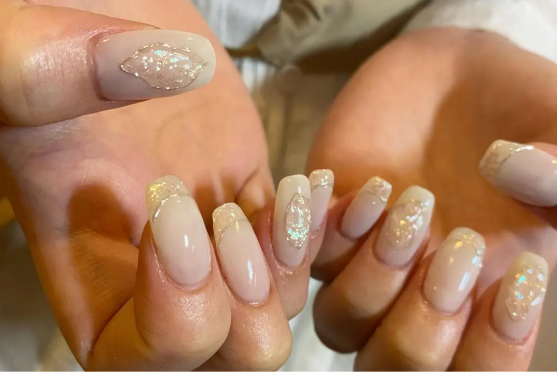 ネイル Nailist Ainaのネイルデザイン