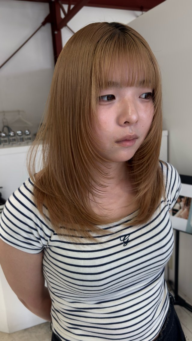 ミディアム 韓国風ヘア レイヤーカット カット ヘアカラー Blic mt. YUNAのヘアスタイル