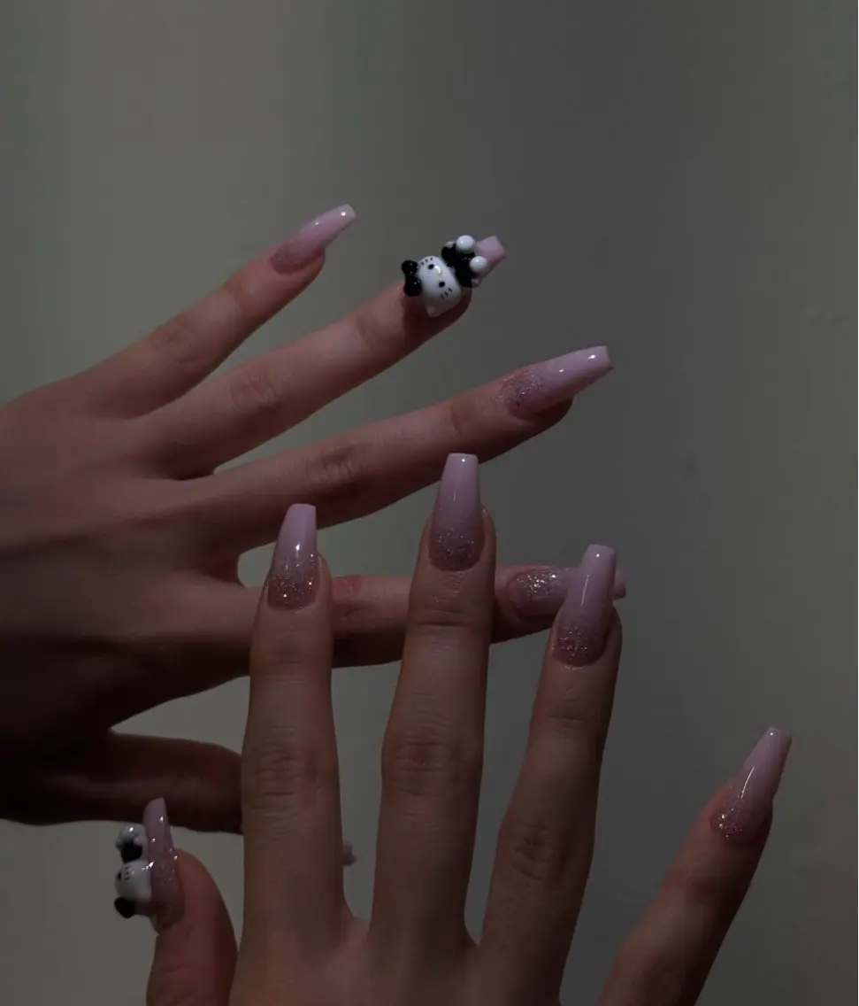 ネイル ハンドネイル BERA NAILSのネイルデザイン