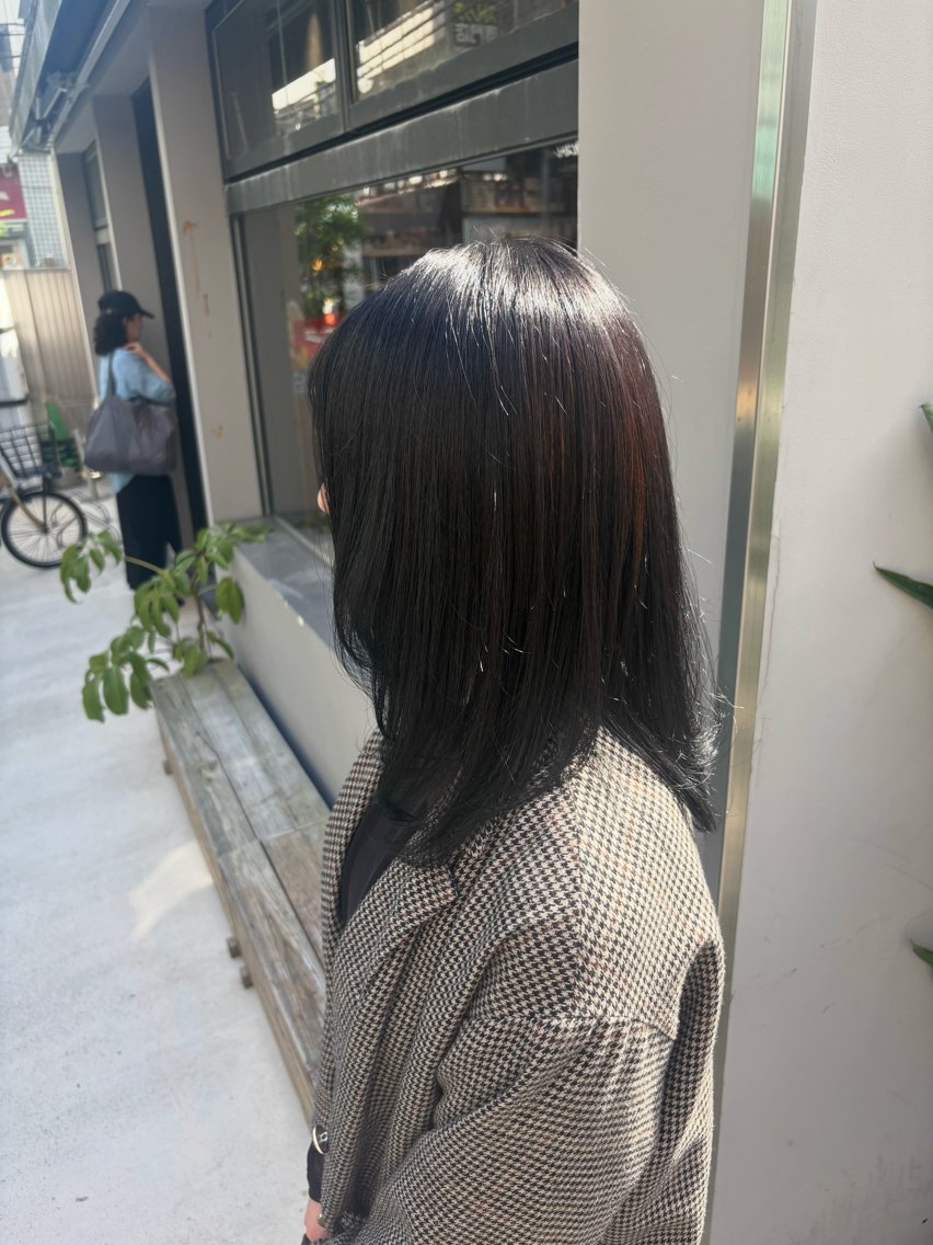 セミロング ヘアカラー HARUNA /のヘアスタイル