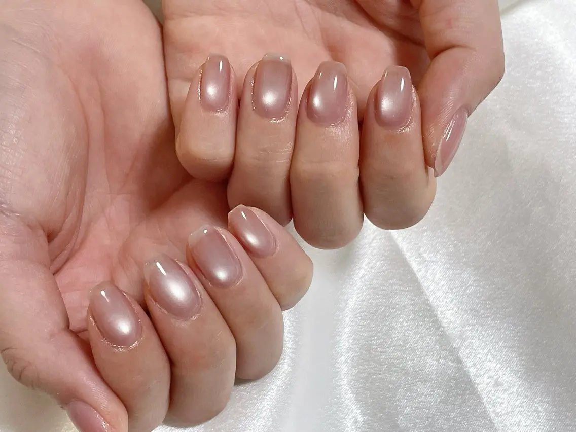 ネイル オーロラネイル 桜ネイル フラワーネイル フットネイル フレンチネイル ハンドネイル mogunail &blowのネイルデザイン