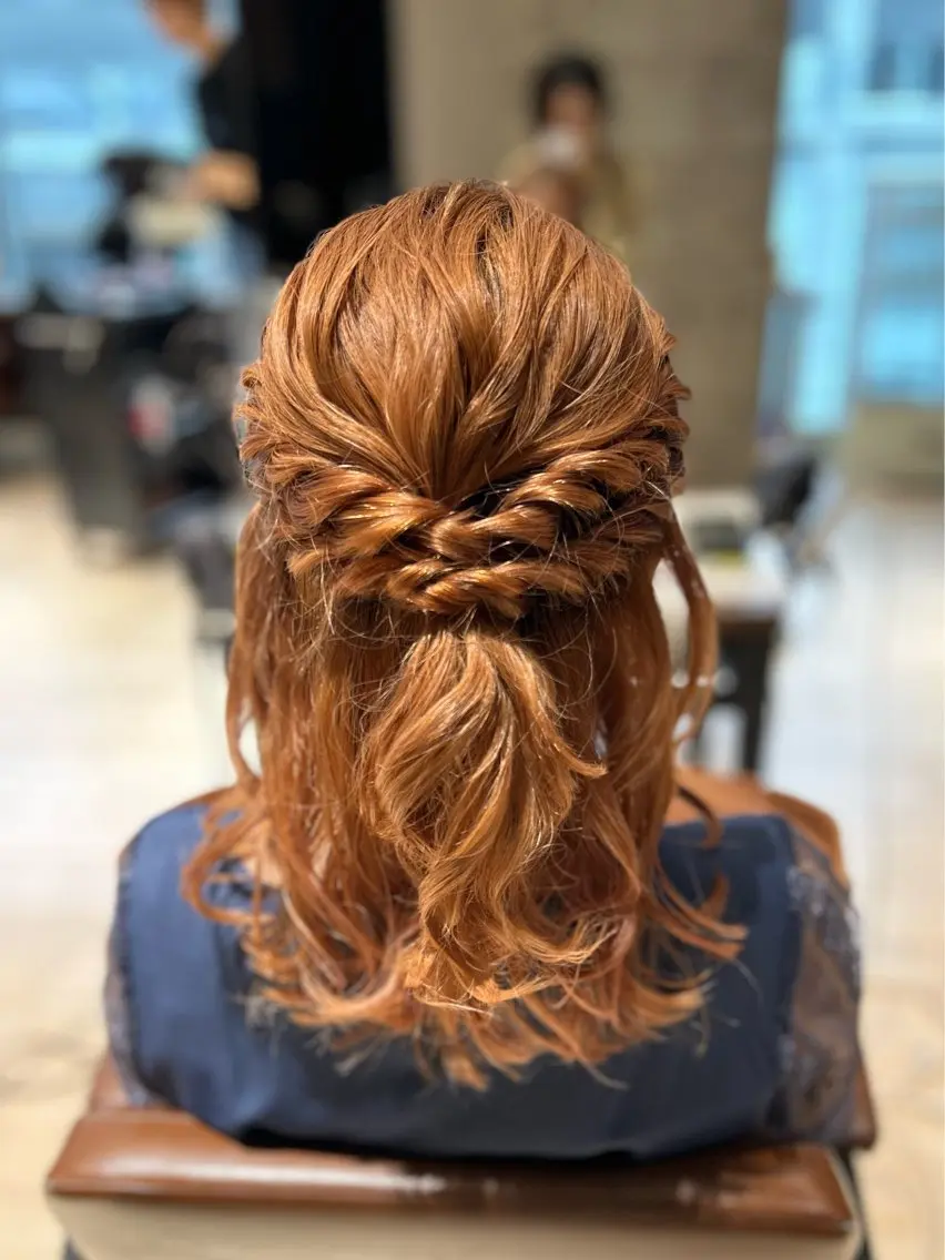 ミディアム カラー ヘアアレンジ ハーフアップ カット ヘアセット 髙木美緒🌿 レイヤー/アレンジのヘアスタイル