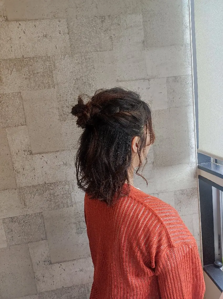 ヘアアレンジ ミディアム ハーフアップ マンツーマン/大人髪 ヘアセット/野口弥生のヘアスタイル