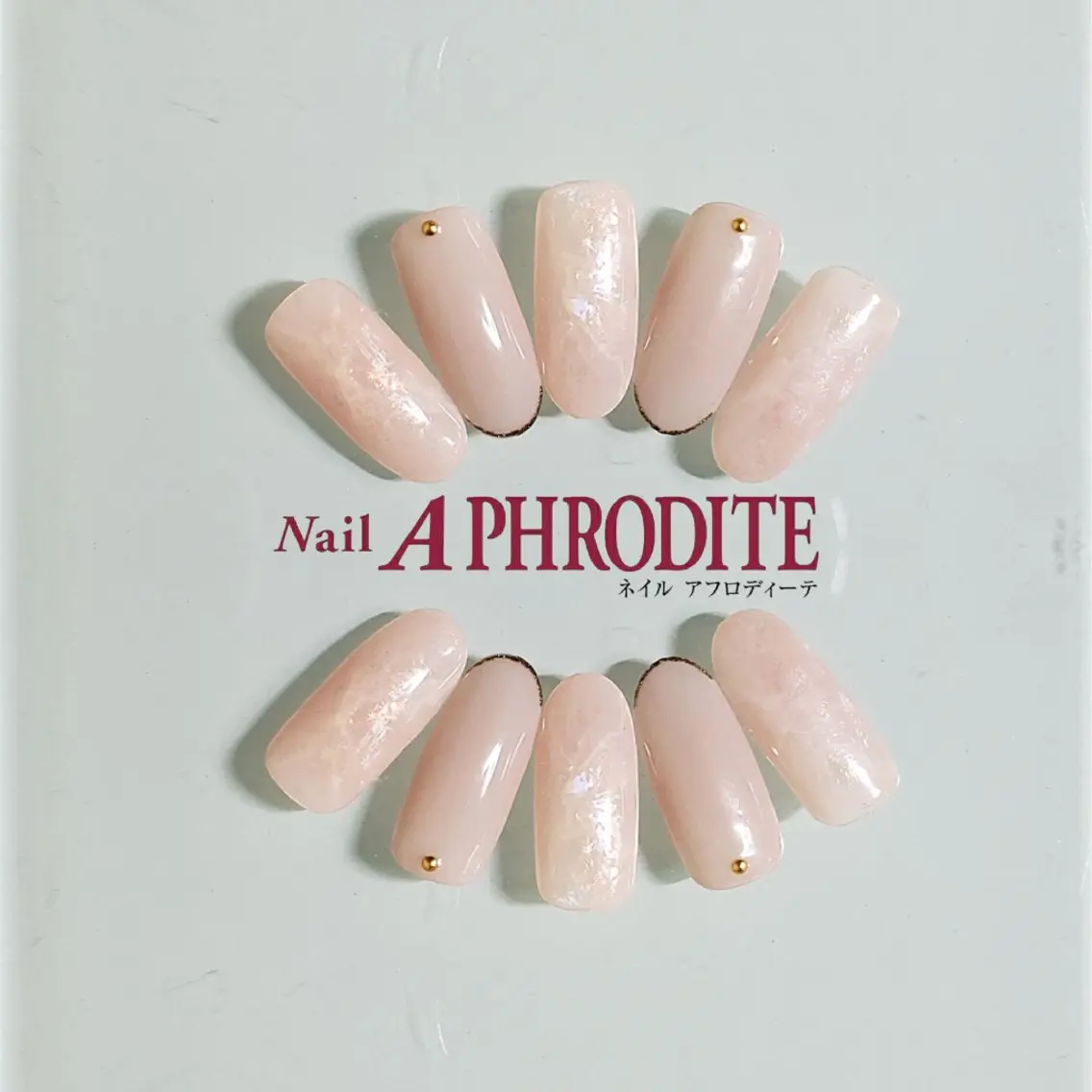ネイル ジェルネイル ニュアンスネイル スカルプネイル ソフトジェル ネイルチップ ハンドネイル Nail Aphroditeのネイルデザイン