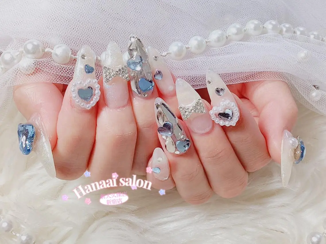 セミロング ハンドネイル Hanaai Salon新大久保店のネイルデザイン