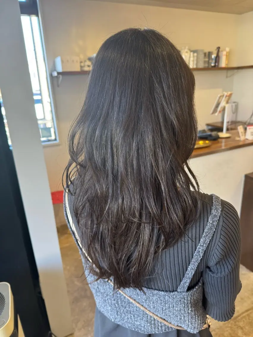 ロング ハイレイヤー レイヤーカット EFFACE鴻巣 2号店  中山柚香のヘアスタイル