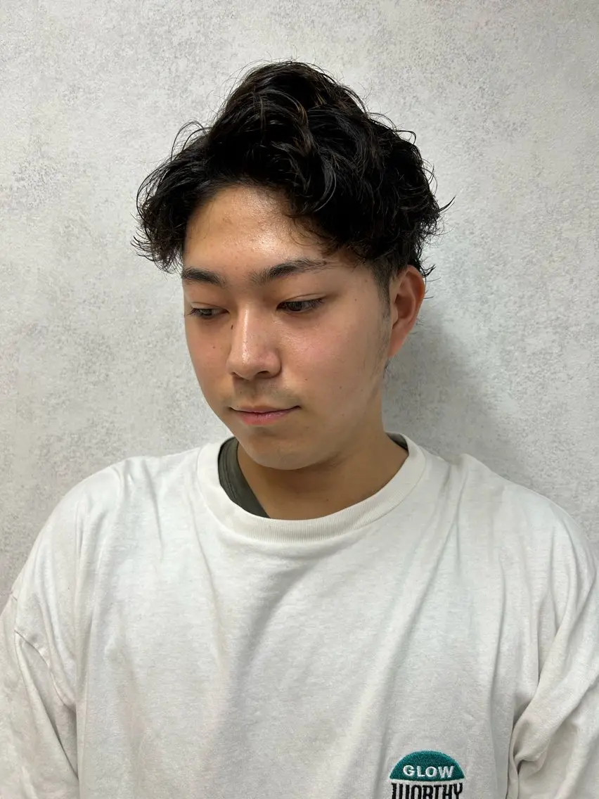 ショート パーマ メンズ アップバング メンズパーマ カット パーマ メンズカット/パ ーマ/スズキショウタのヘアスタイル
