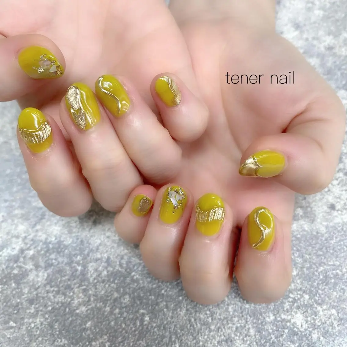 ネイル ゴールド ピスタチオネイル テネルネイル tener nailのネイルデザイン