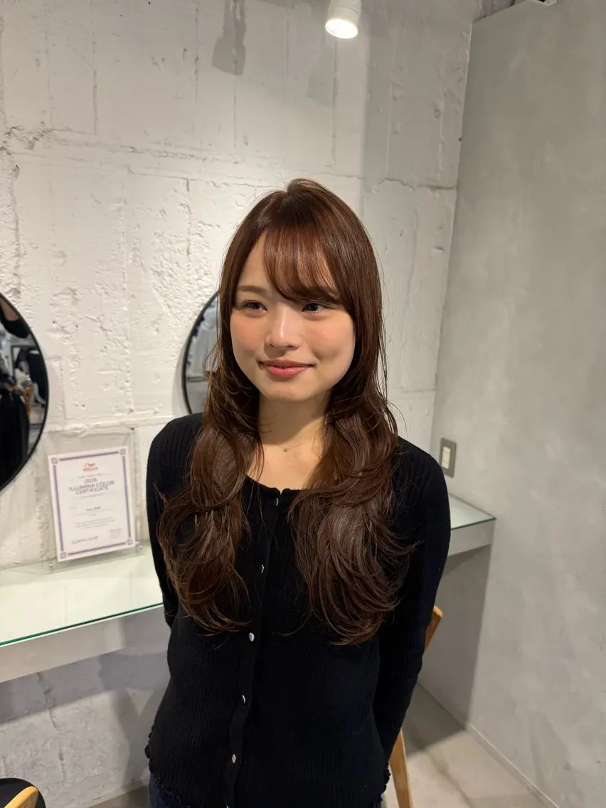 セミロング 新宿/顔周りカット +レイヤー=しずく♩のヘアスタイル