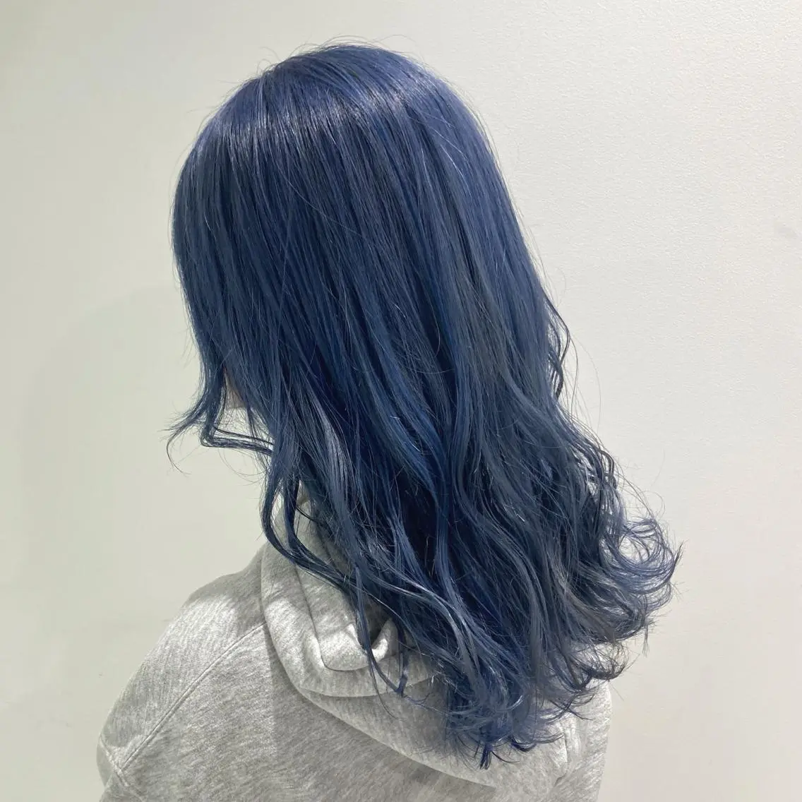 セミロング カラー エフェクトブリーチ 🌟前澤啓太朗のヘアスタイル
