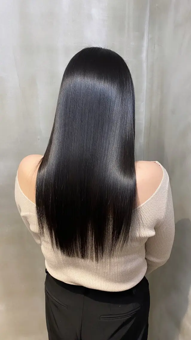 ロング カット 縮毛矯正 トリートメント RUI⚪️艶髪 ⚪️髪質改善のヘアスタイル