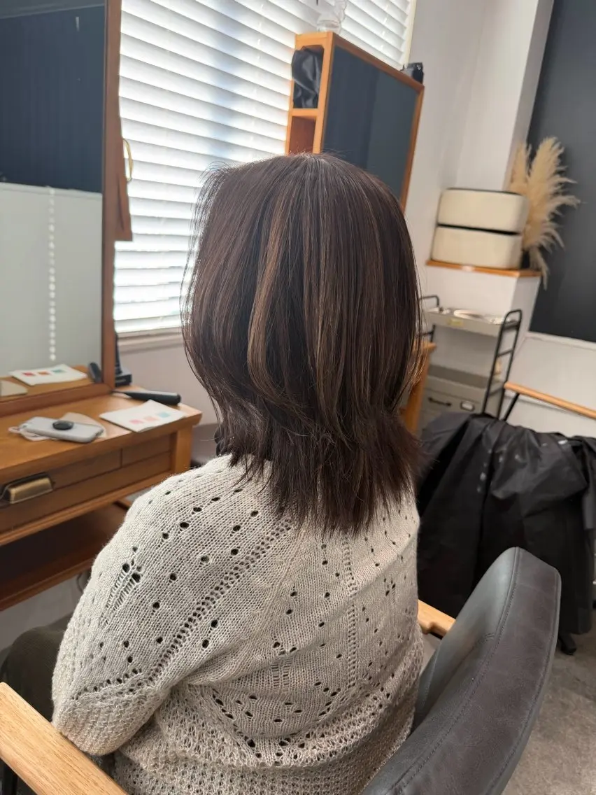 ミディアム カラー ハイライトカラー ハイライト Meteor 店長 祝田涼太のヘアスタイル