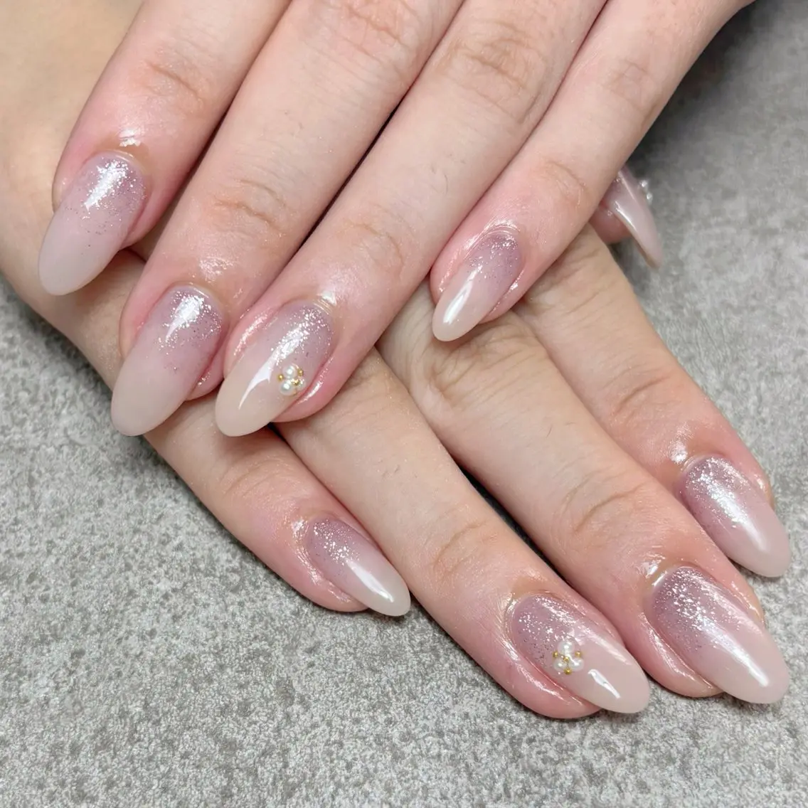 ネイル ハンドネイル nailroom DIASOMNIAのネイルデザイン