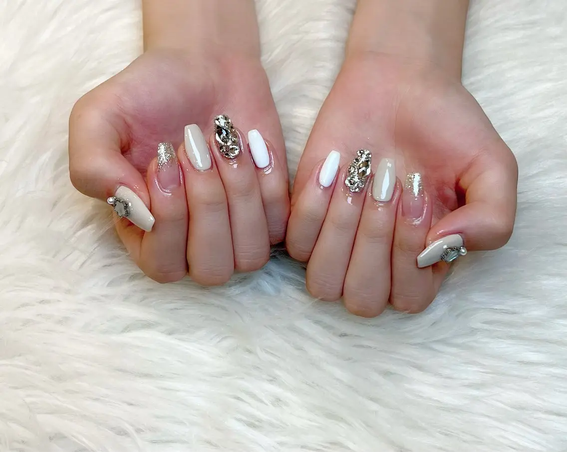 ネイル Lino+ ネイル&よもぎ蒸しのネイルデザイン