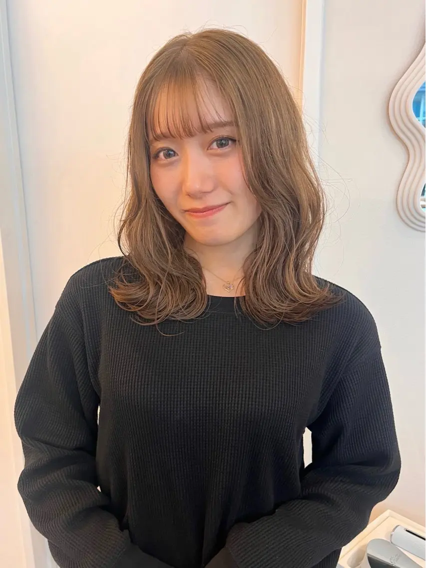 【🍂ダメージレスで透明感🍂】《レディース , メンズ可◎》ブリーチなしダブルカラーの写真