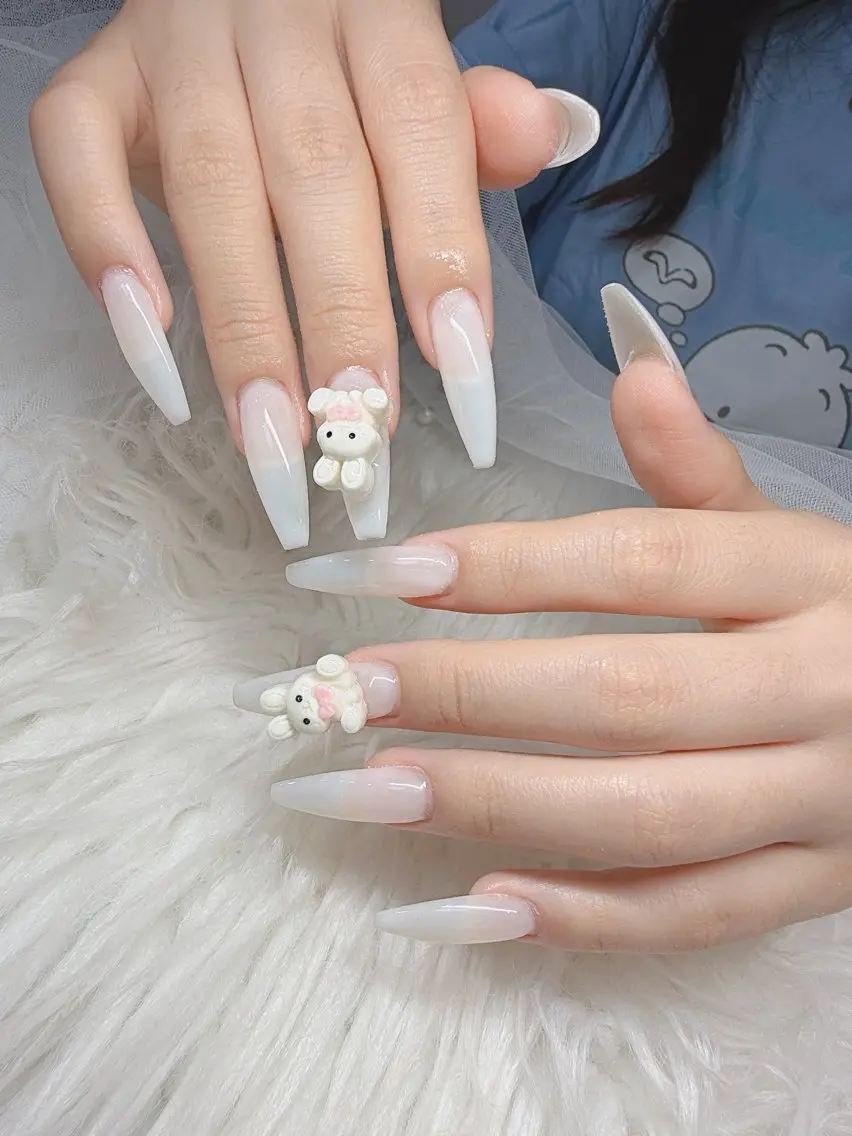 ネイル 長さ出し グラデーション 卒業式 キラキラネイル マグネットネイル Lee Nailsのネイルデザイン
