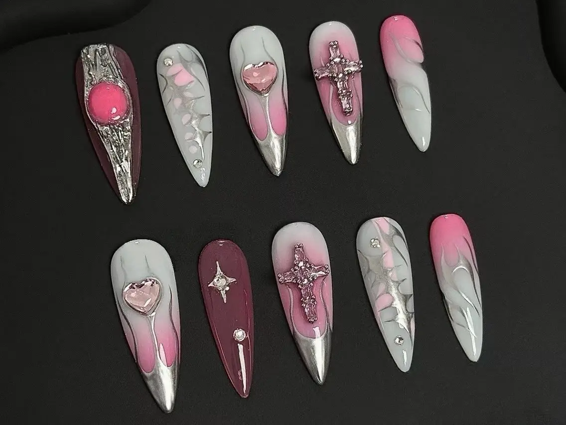 ネイル Mika Nails 心斎橋のネイルデザイン