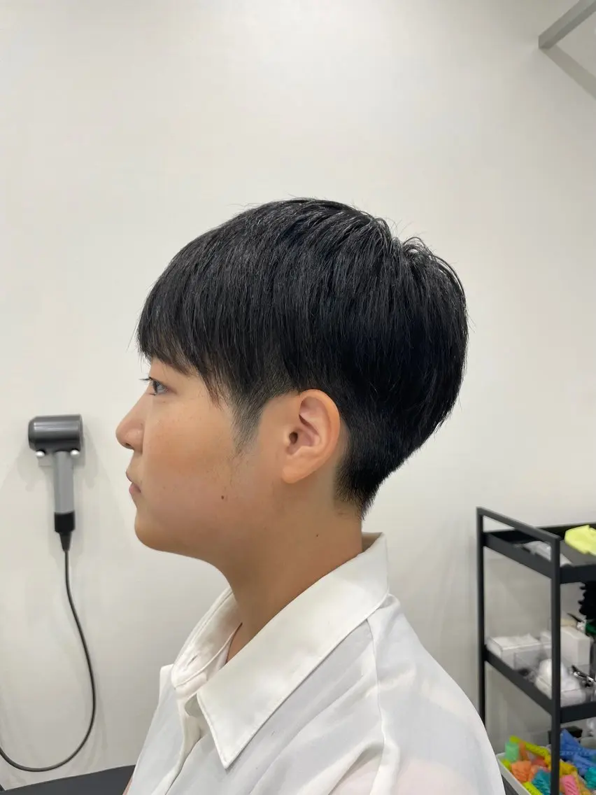 ショート メンズ 刈り上げ カット ⭐トレンドカット&カ ラーCocoro🪿のヘアスタイル