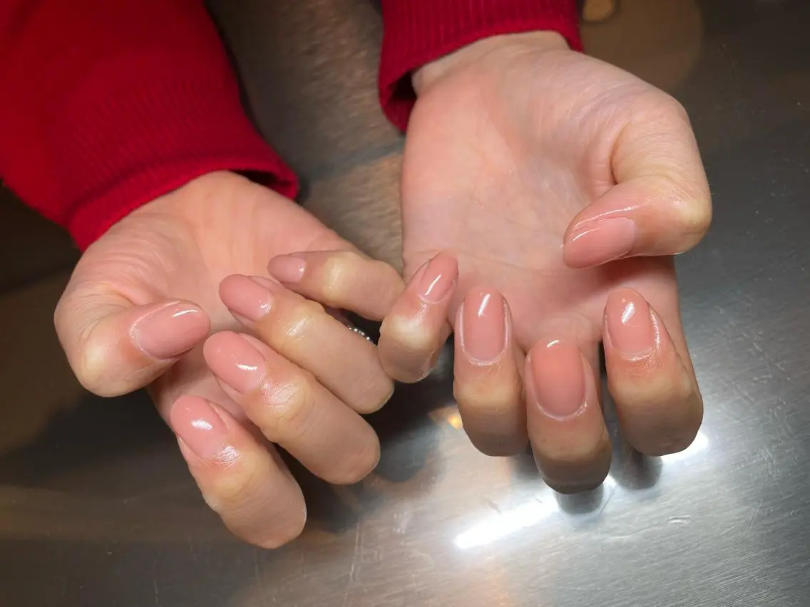 ネイル ワンカラーネイル シンプルネイル ARCHE 心斎橋 常塚のヘアスタイル